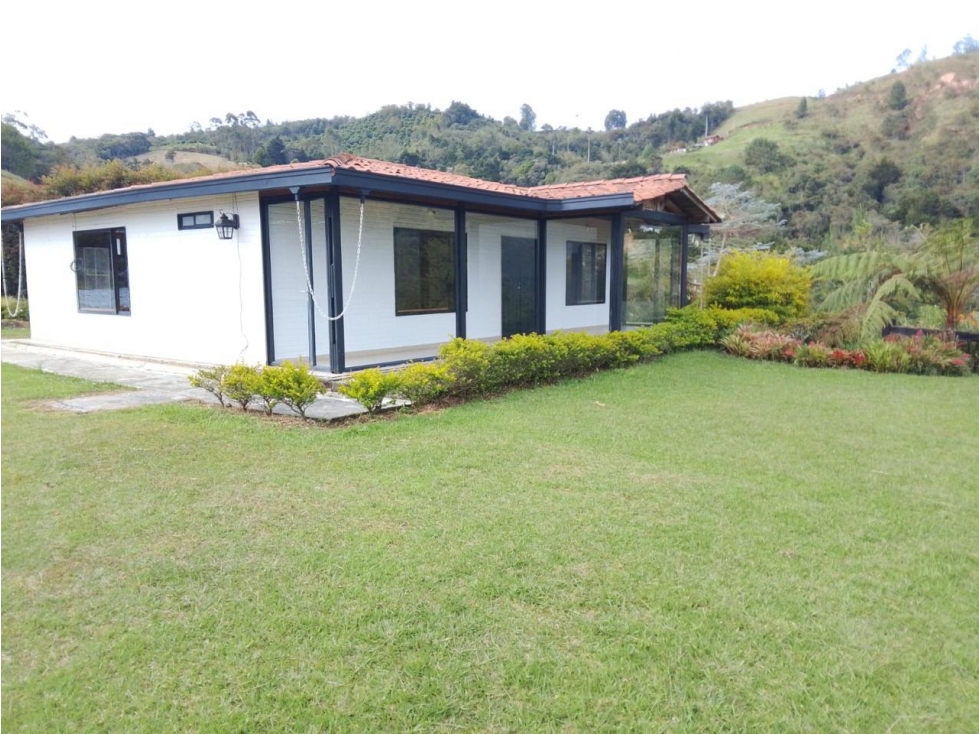 HERMOSA FINCA EN VENTA CON UNA VISTA EXCEPCIONAL EN GUARNE