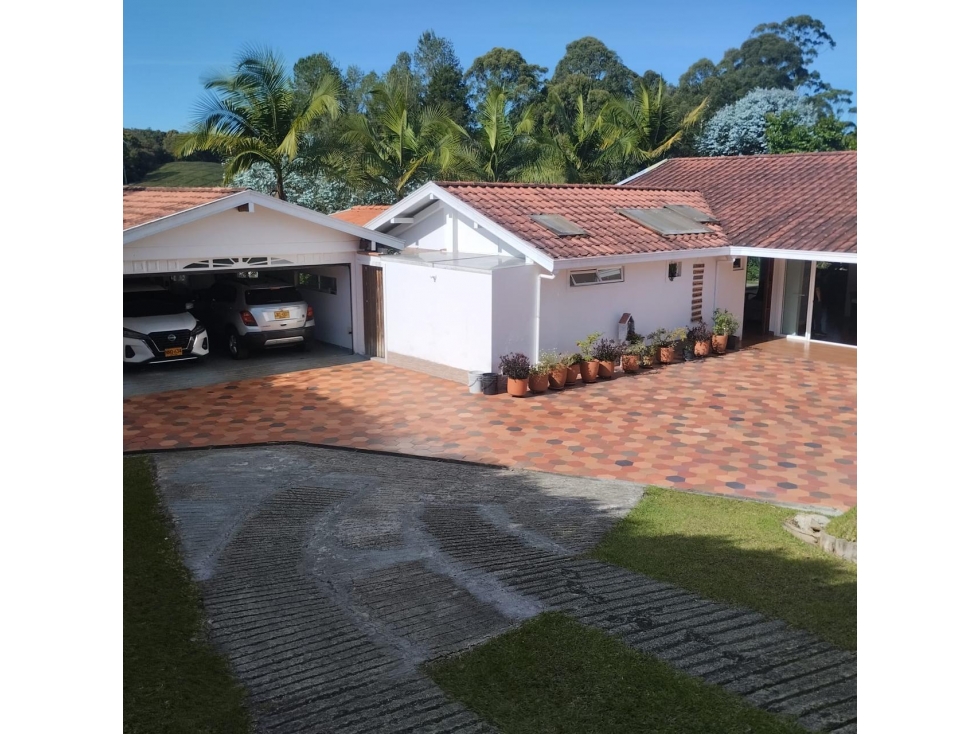 ESPECTACULAR FINCA EN VENTA EL CARMEN CANADA — foto 2