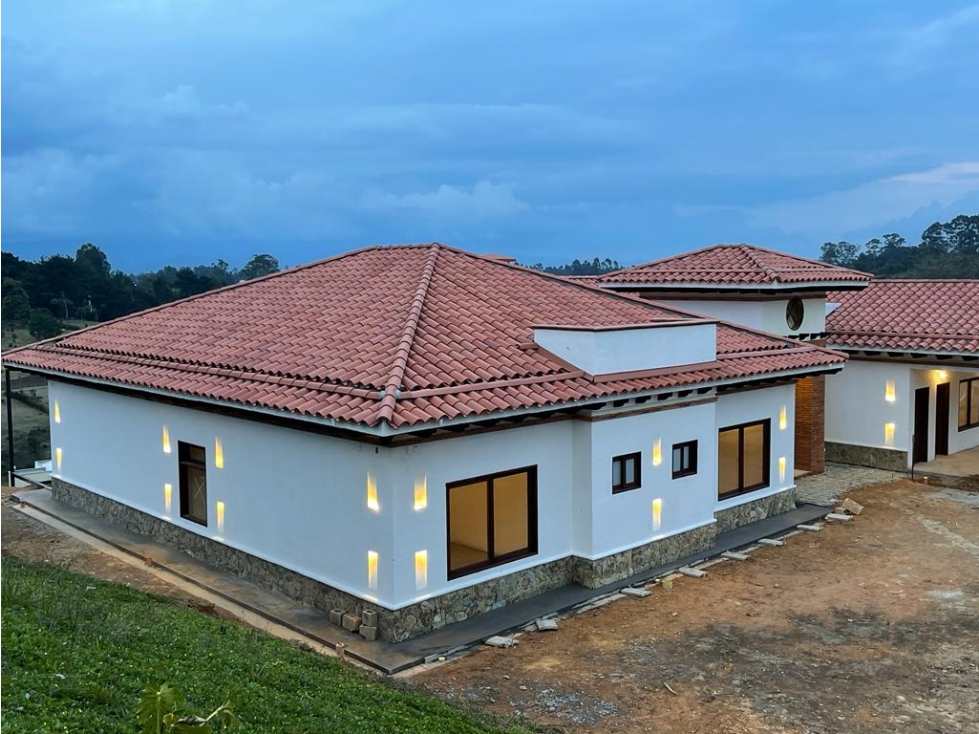 ESPECTACULAR FINCA PARA ESTRENAR EN VENTA SAN ANTONIO DE PEREIRA — foto 3