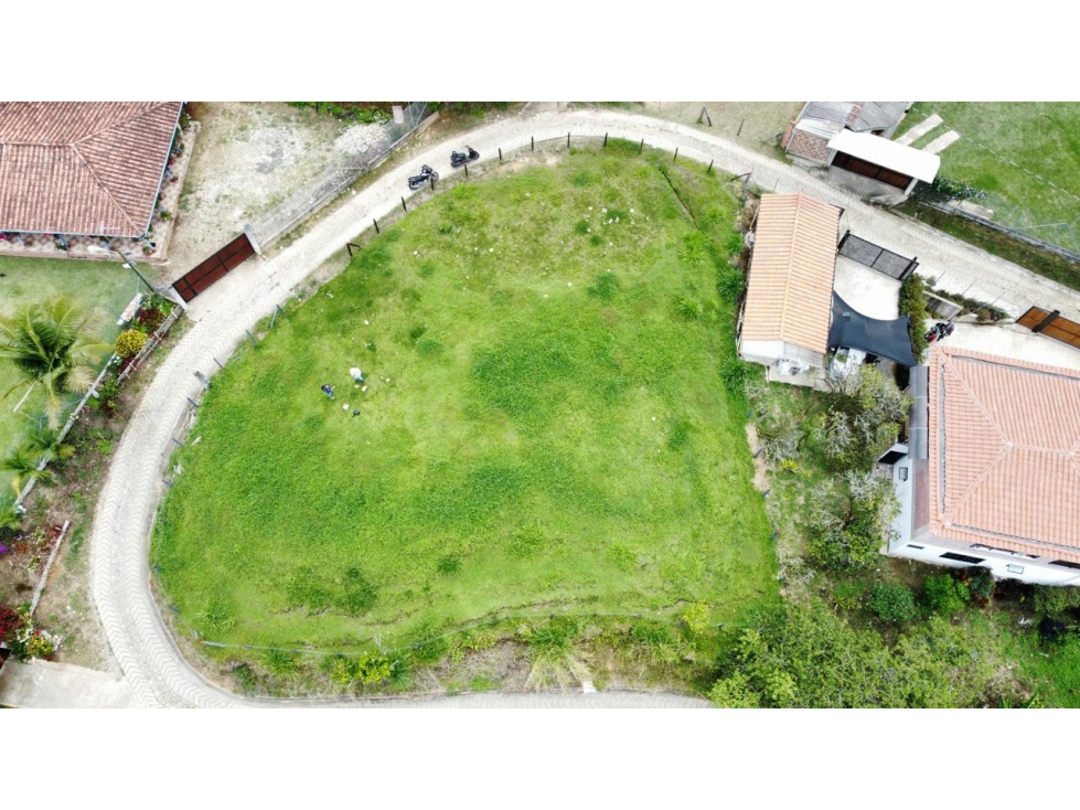 EXCELENTE LOTE EN VENTA EL PEÑOL ANTIOQUIA - 5