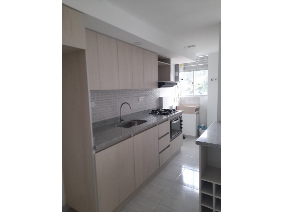 HERMOSO APARTAMENTO EN VENTA EN RIONEGRO — foto 3