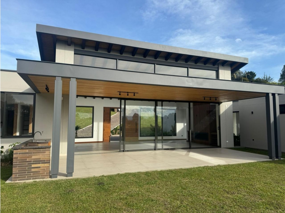 ENCANTADORA CASA EN VENTA PARA ESTRENAR SAN ANTONIO DE PEREIRA — foto 2