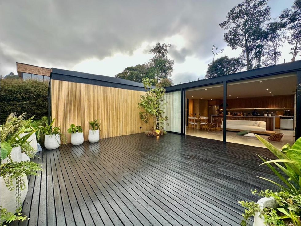 HERMOSA CASA EN VENTA NUEVA EN MEDELLIN-ANTIOQUIA — foto 3