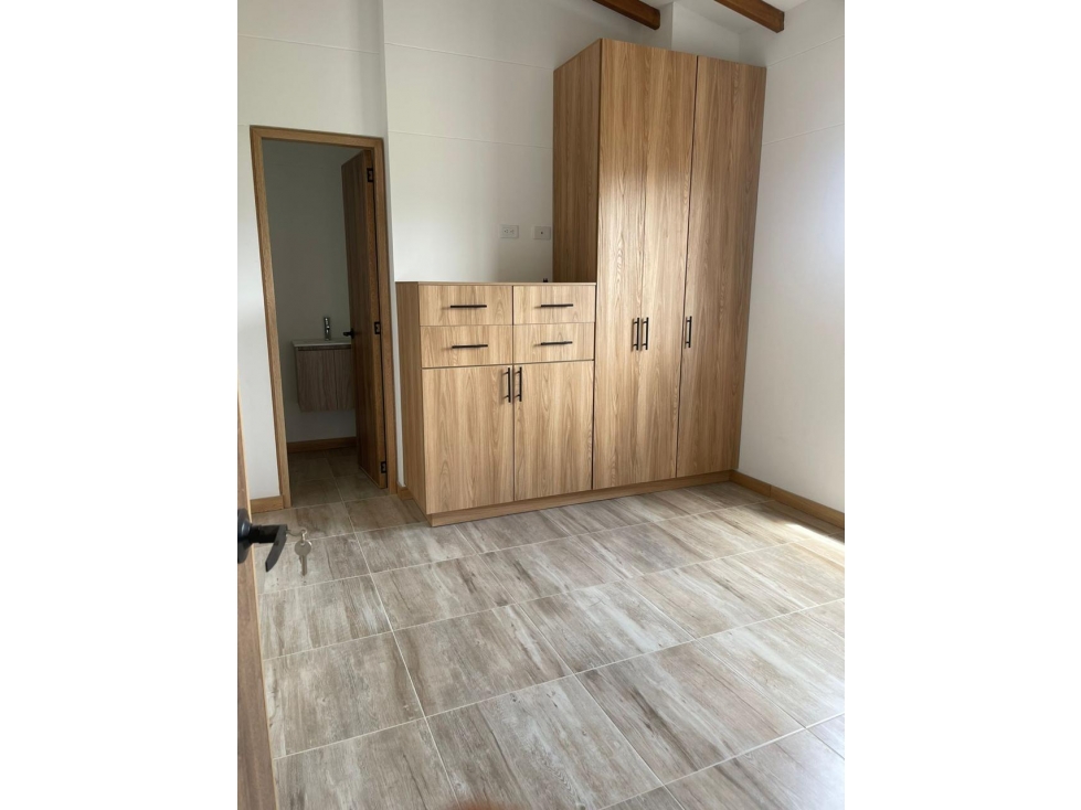 APARTAMENTO EN PH- VENTA EN EL SECTOR HOSPITAL CARMEN DE VIBORAL — foto 6