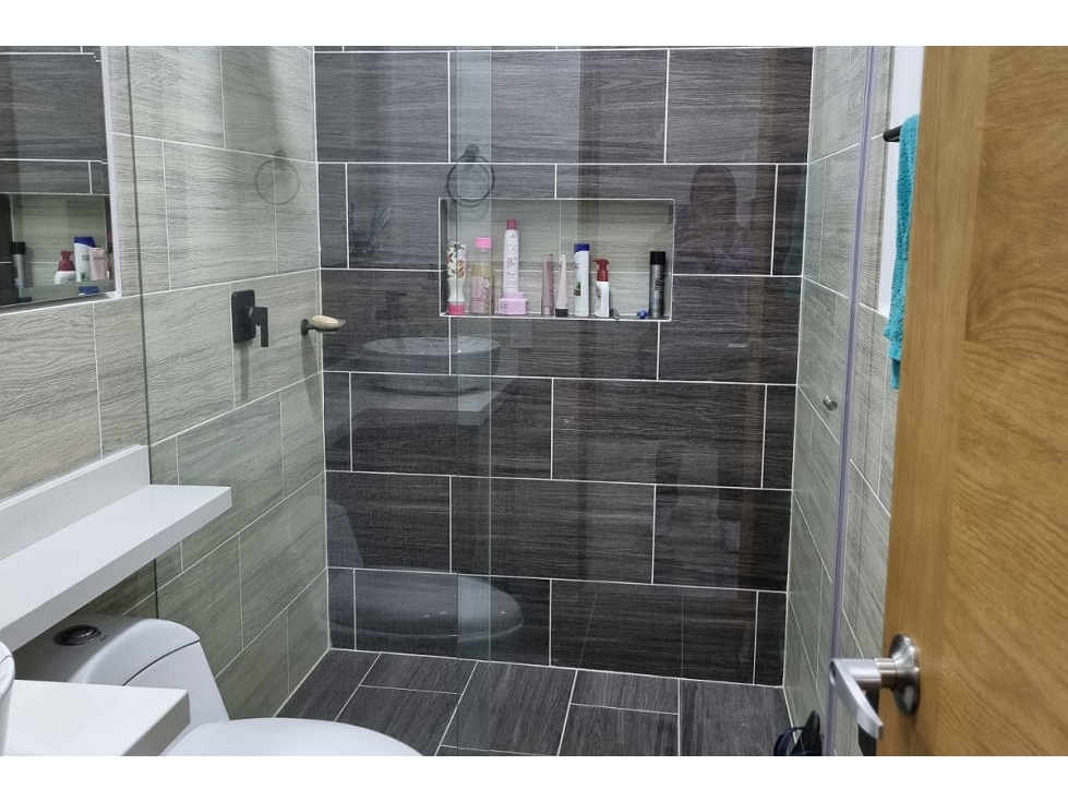 HERMOSA CASA DE PRIMER PISO EN VENTA PORVENIR / RIONEGRO-ANTIOQUIA — foto 3