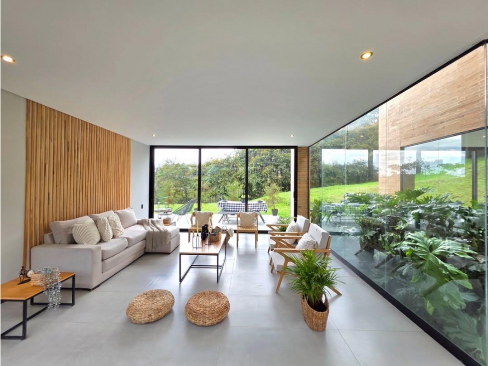 ESPECTACULAR CASA EN VENTA ALTO DE PALMAS — foto 4