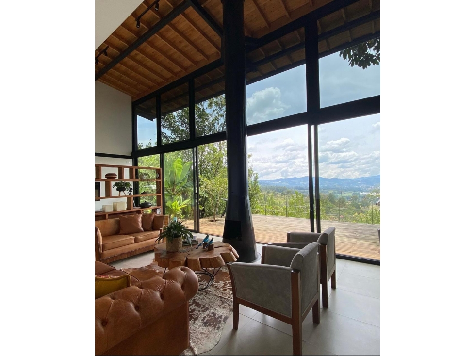 ENCANTADORA CASA FINCA EN VENTA LA CEJA — foto 3