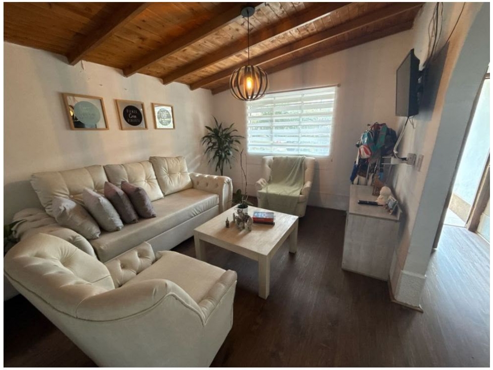 ENCANTADORA FINCA EN VENTA LLANOGRANDE — foto 4