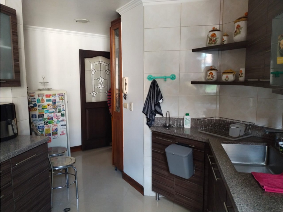 VENTA DE APARTAMENTO EN LAURELES — foto 4