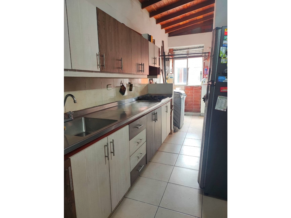 Venta apartamento Belén Fátima con parqueadero excelente ubicación — foto 6