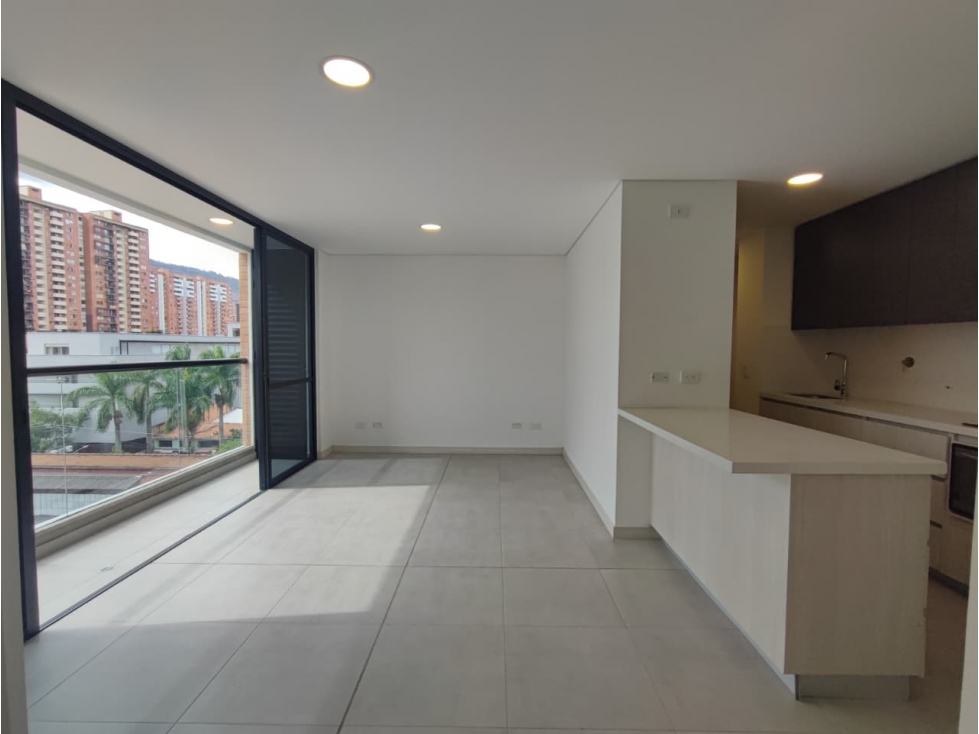 VENTA APARTAMENTO PARA ESTRENAR LOS COLORES CERCA DE TODO