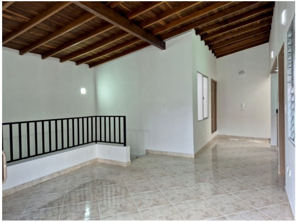 VENTA DE CASA REMODELADA EN BELLO CERCA DEL PARQUE — foto 6