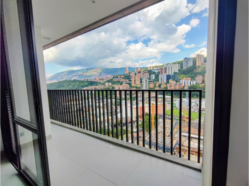 VENTA APARTAMENTO PARA ESTRENAR CIUDAD DEL RÍO EXCELENTE VISTA