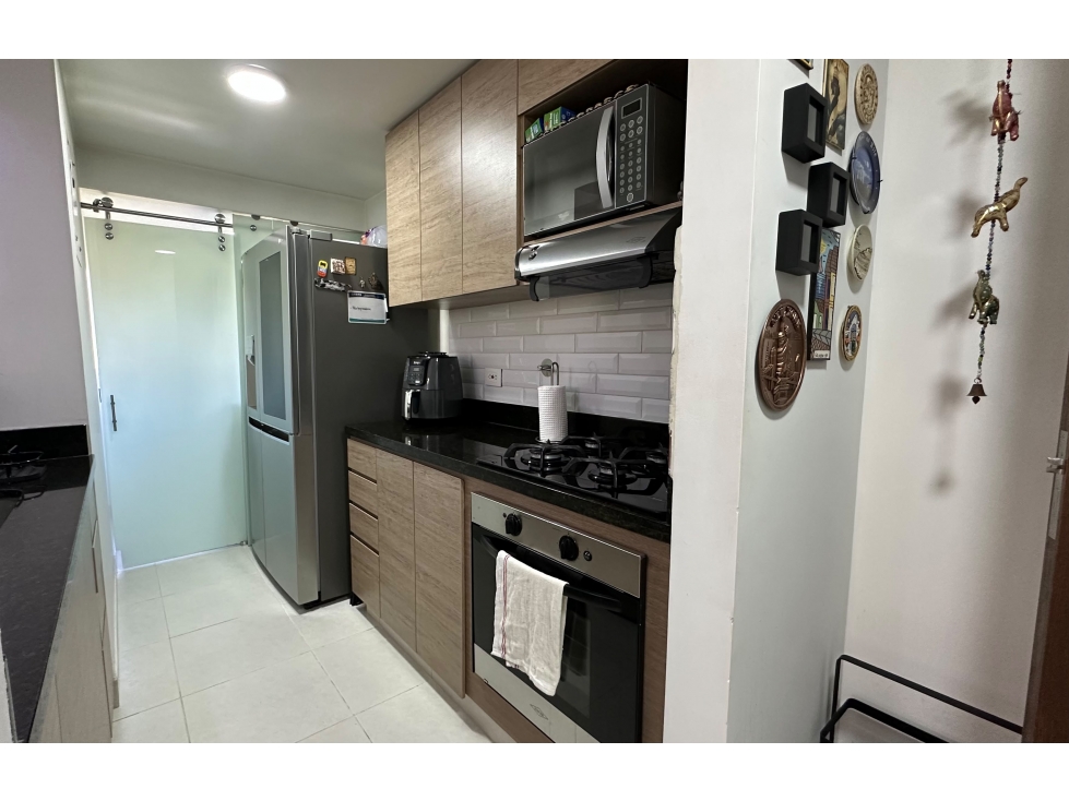 Venta de Apartamento en la loma de los Bernal parte baja — foto 3