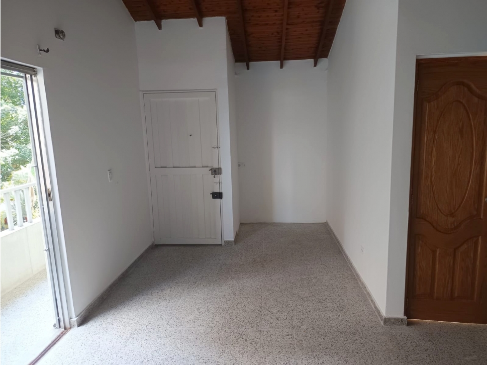 Venta casa tercer piso La Floresta excelente ubicación no admin — foto 4