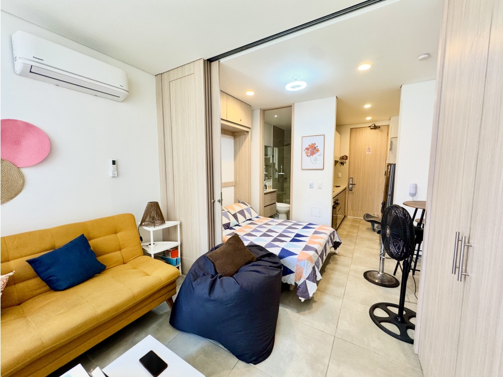 SE VENDE APARTAESTUDIO EN SALGUERO SUITES — foto 5