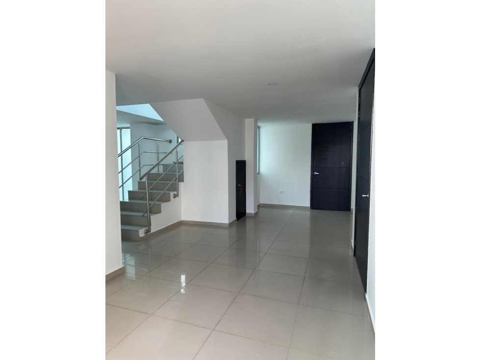 Se Arrienda Apartamento Duplex En Ciudad Jardín