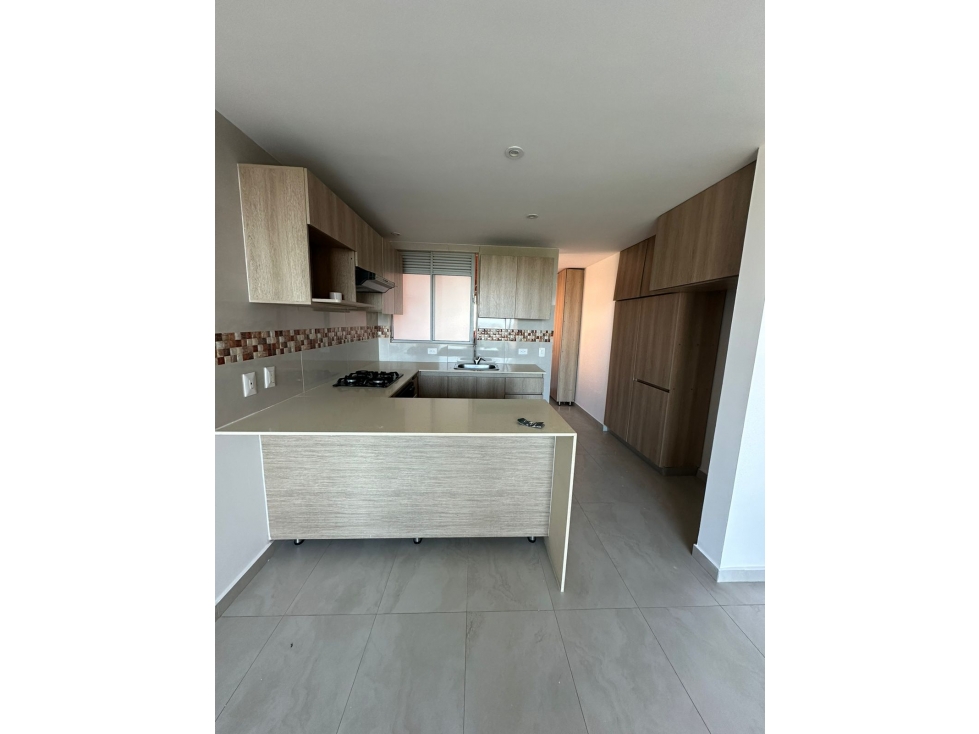 Se arrienda apartamento en Portal de Genoves — foto 4