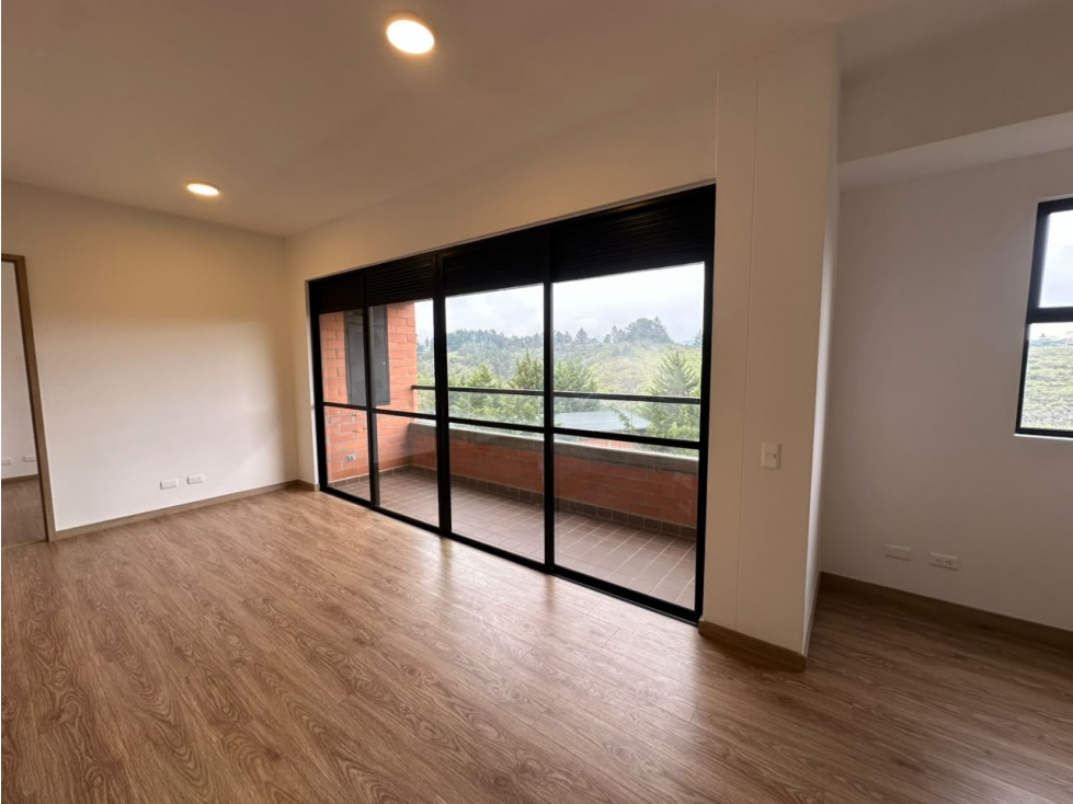 Se Arrienda Apartamento Moderno En Rionegro — foto 2