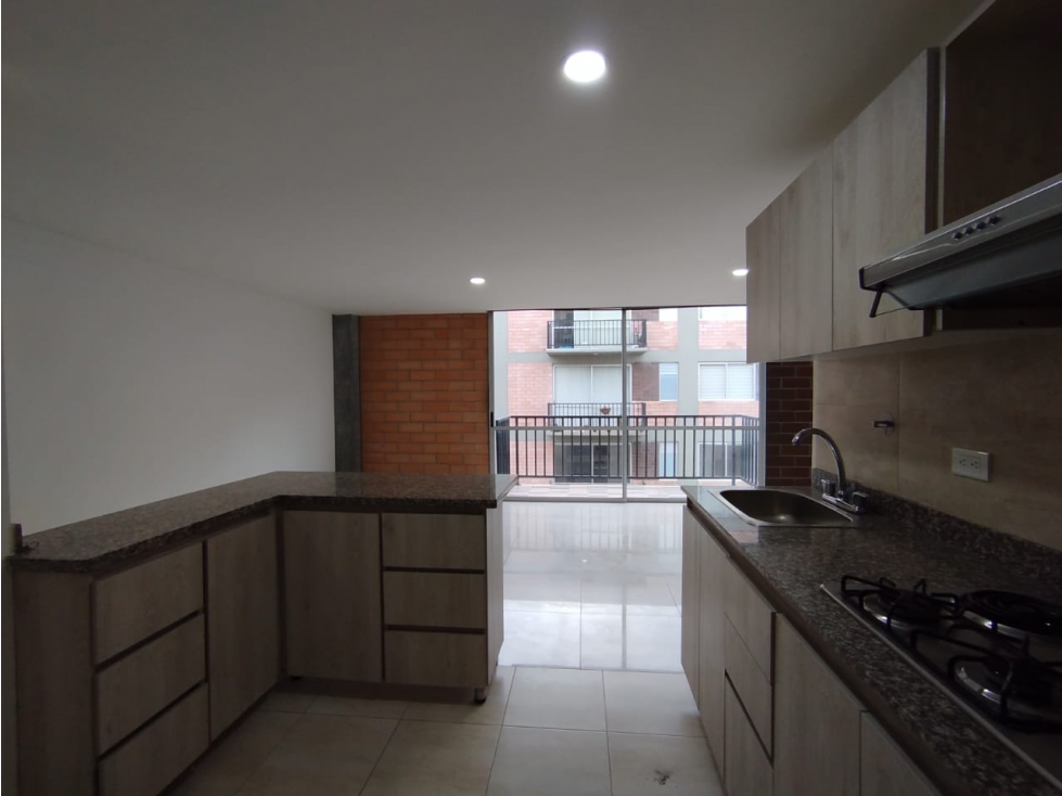 Se arrienda o se vende apartamento en Marinilla — foto 4