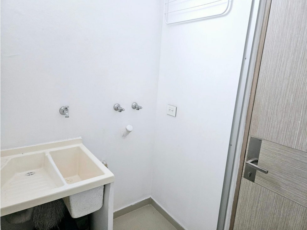 Se Vende Apartaestudio tipo LOFT En Alto Prado — foto 5