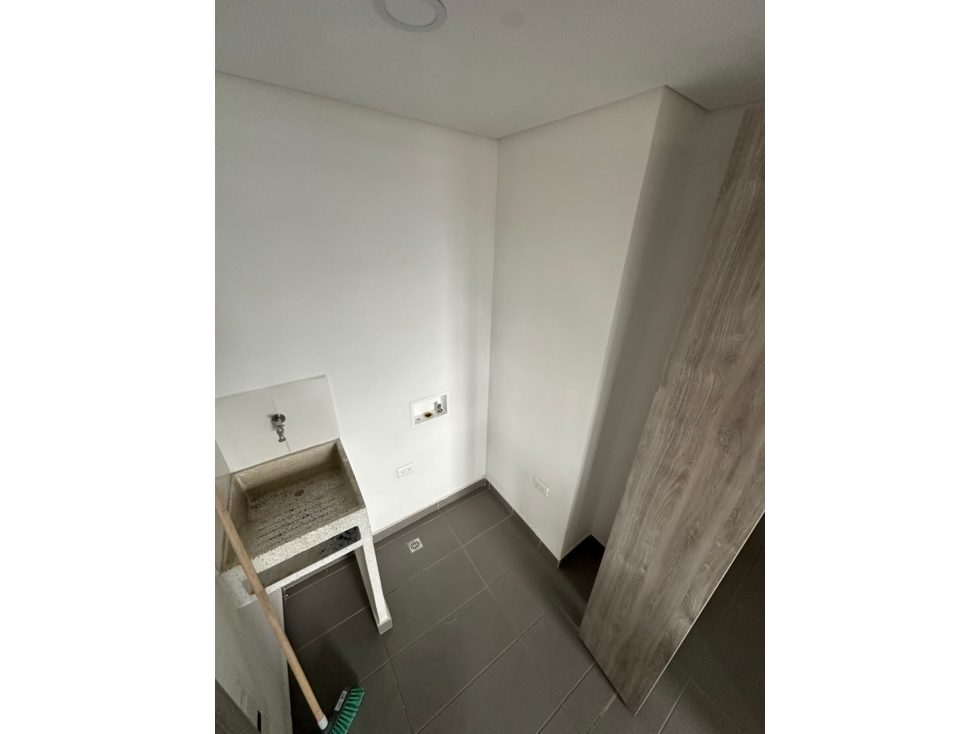 Se Arrienda Apartamento Moderno En Rionegro — foto 6
