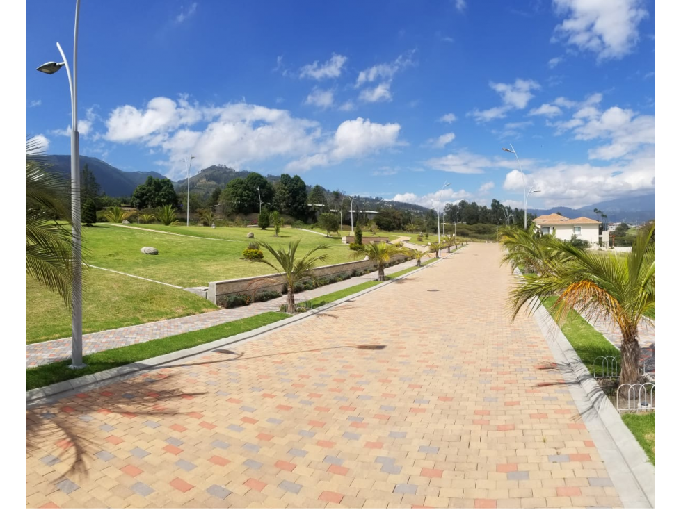 Venta Lotes Sector La Ceramica, Tumbaco $350.000
