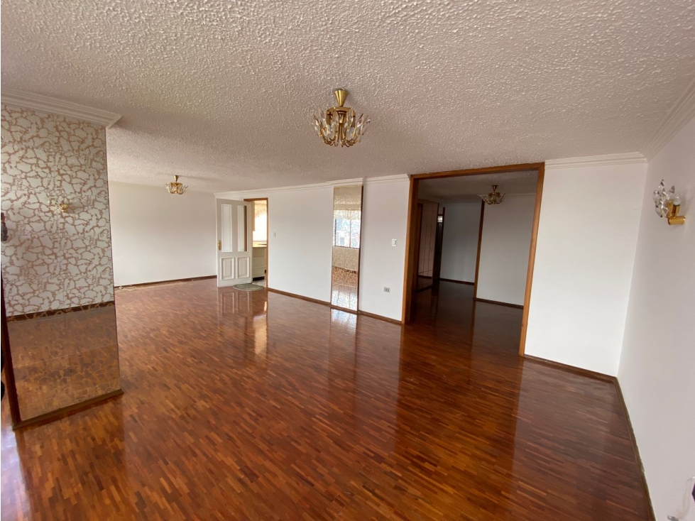 120mil Amplio Departamento, Gaspar de Villarroel, Eloy Alfaro, Batan — foto 3