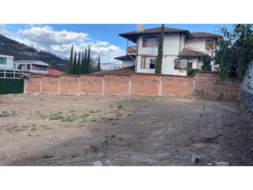 Venta Terreno en El Limonar 623 m² en un conjunto de Cumbayá - 2