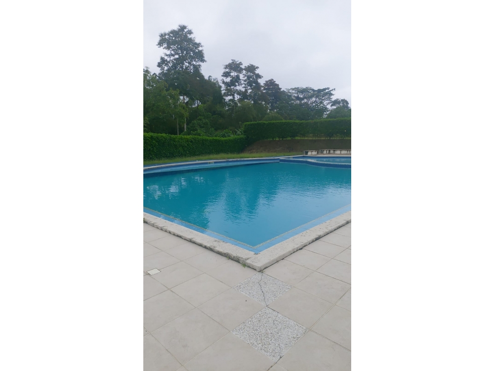 129mil Venta Casa urbanizacion exclusiva, Santo Domingo — foto 3