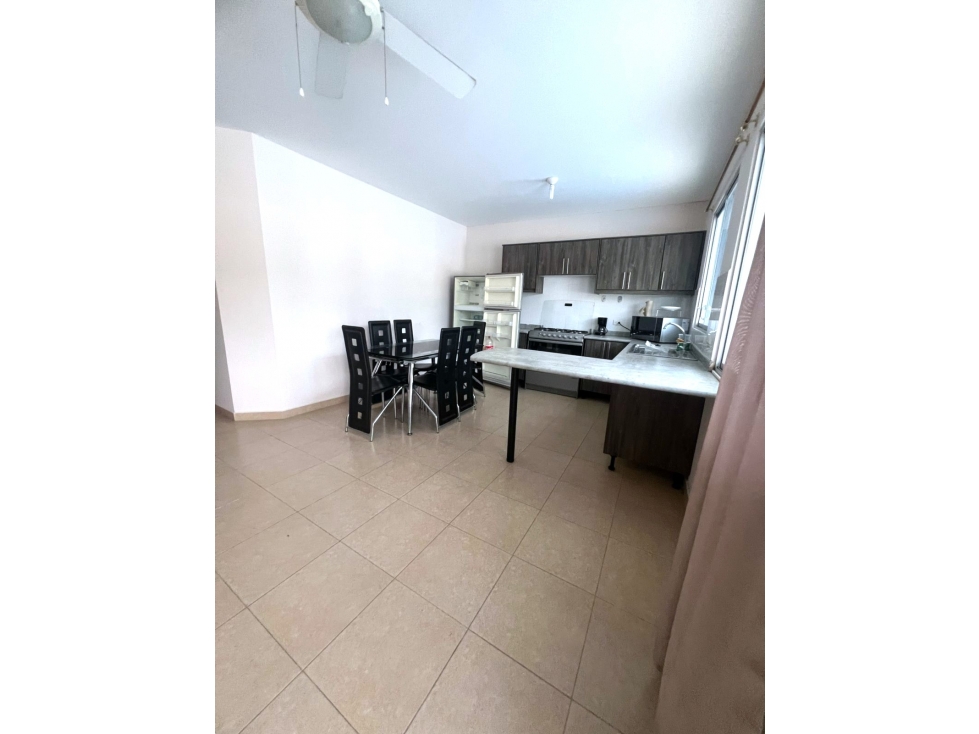 62mil Venta Casa amoblada en playa Tonsupa conjunto con piscina y más - 2