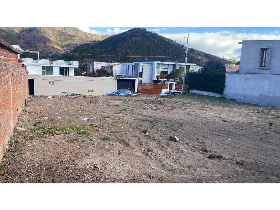 Venta Terreno en El Limonar 623 m² en un conjunto de Cumbayá - 3
