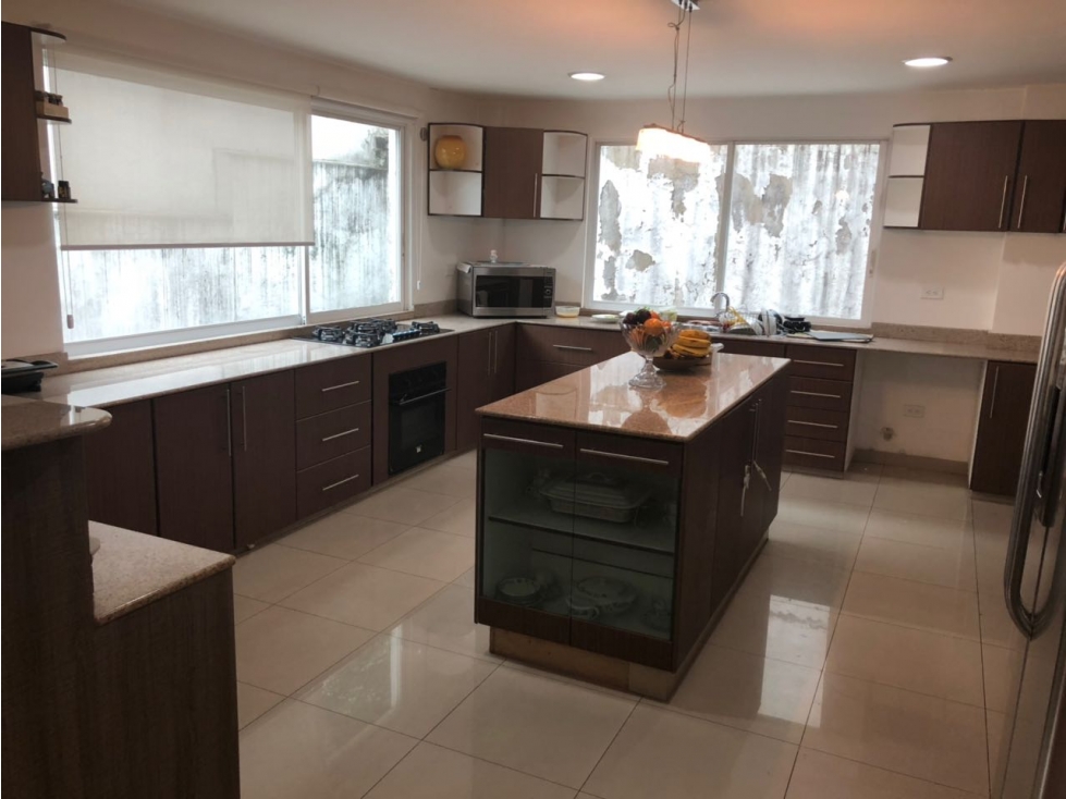 Venta Depar 3 Dormi, 340m2, Quito Tenis $230,000 — foto 2
