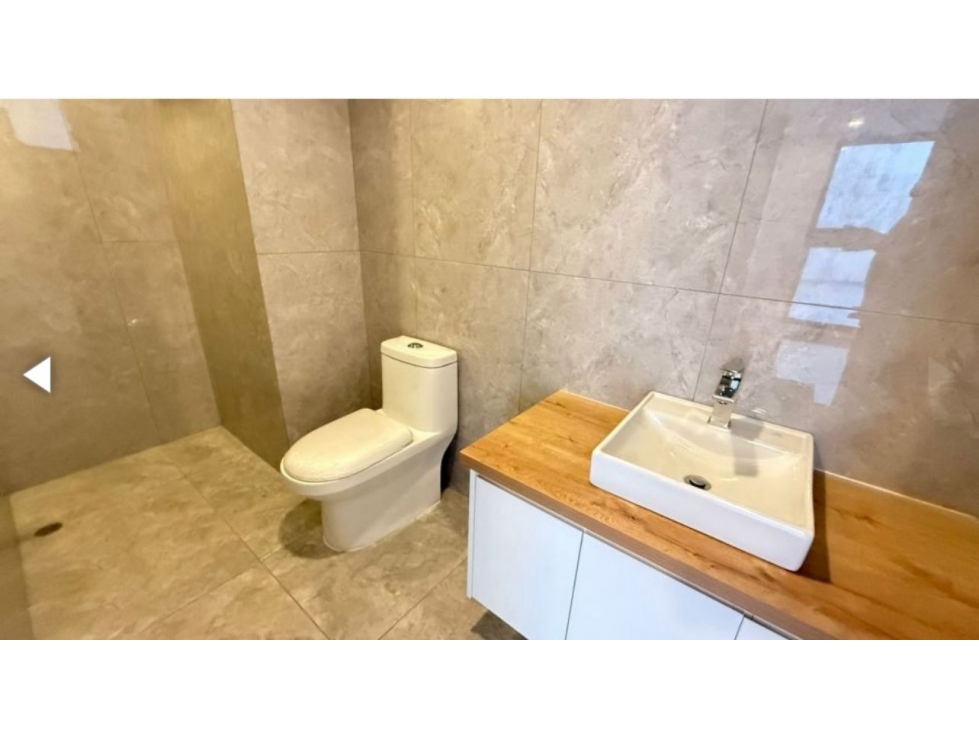 Venta Depar 2 Dormi, Lujo Urb. El Condado 155000 — foto 4