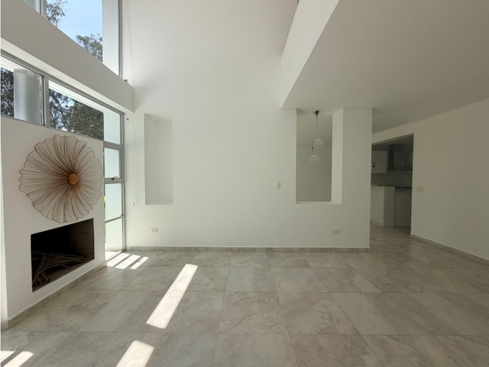 223mil Venta Casa de 209m2 sector Rancho San Francisco en conjunto — foto 3