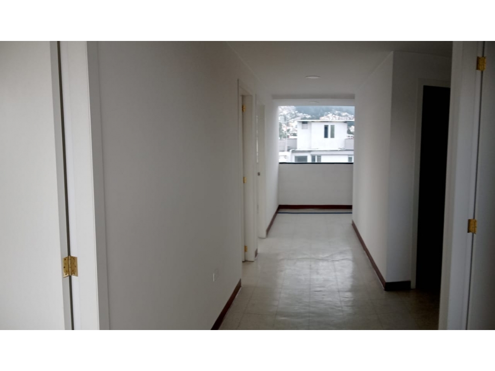 En Venta edificio, Amazonas y Río Coca 950mil - 6