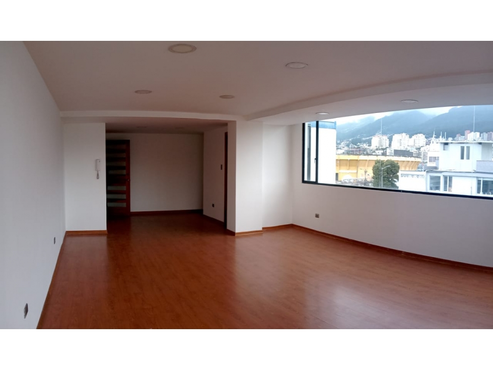 En Venta edificio, Amazonas y Río Coca 950mil - 1