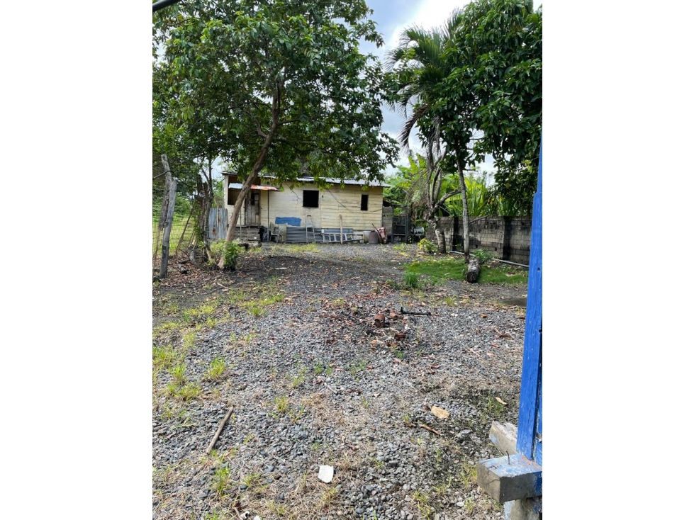 $20mil Venta hermoso terreno en Tonsupa - 2