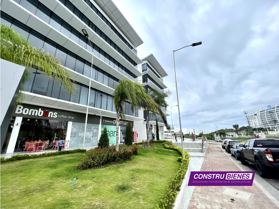 Consultorio médico por estrenar en UMIÑAMED, sur de Manta - 1