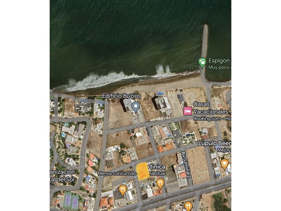 Lote Esquinero Para 12 Pisos en Av Barbasquillo, Manta - 1
