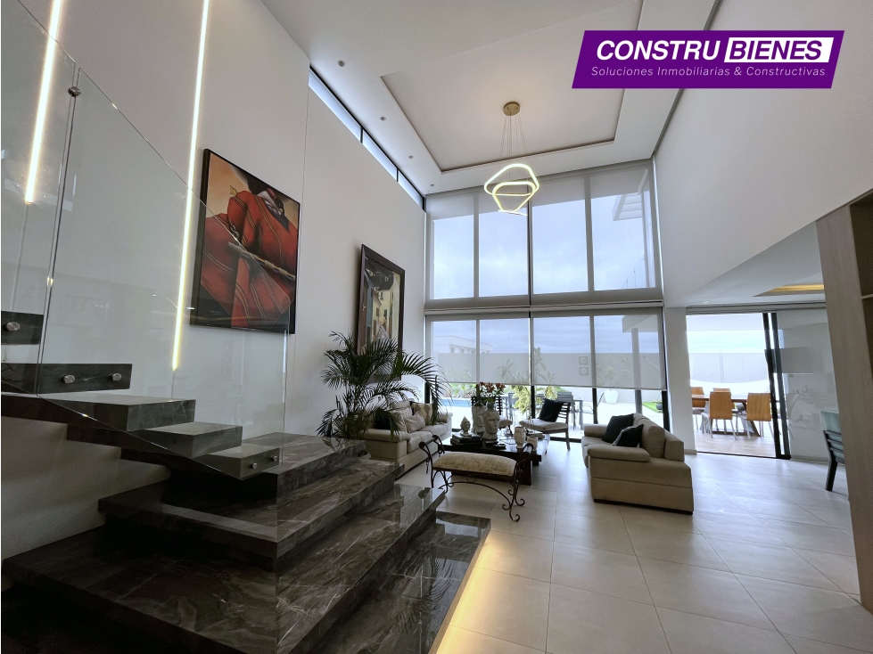 CASA EXCLUSIVA EN URB. MARINA BLUE , MANTA - 4