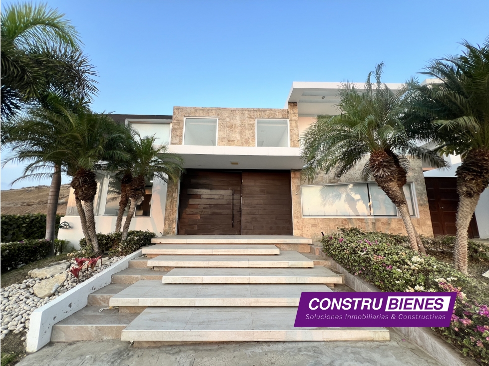 Exclusiva casa con piscina vista al mar en Urb. Marina Blue, Manta - 1