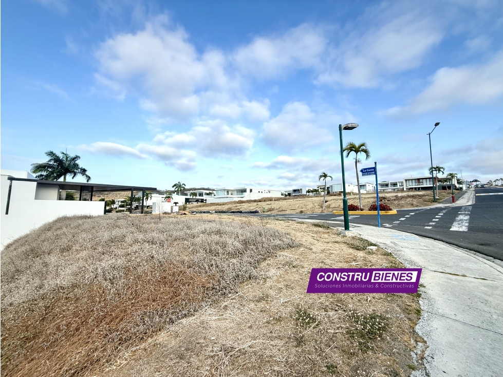 Terreno exclusivo en esquina con vista al mar en Marina Blue, Manta — foto 2