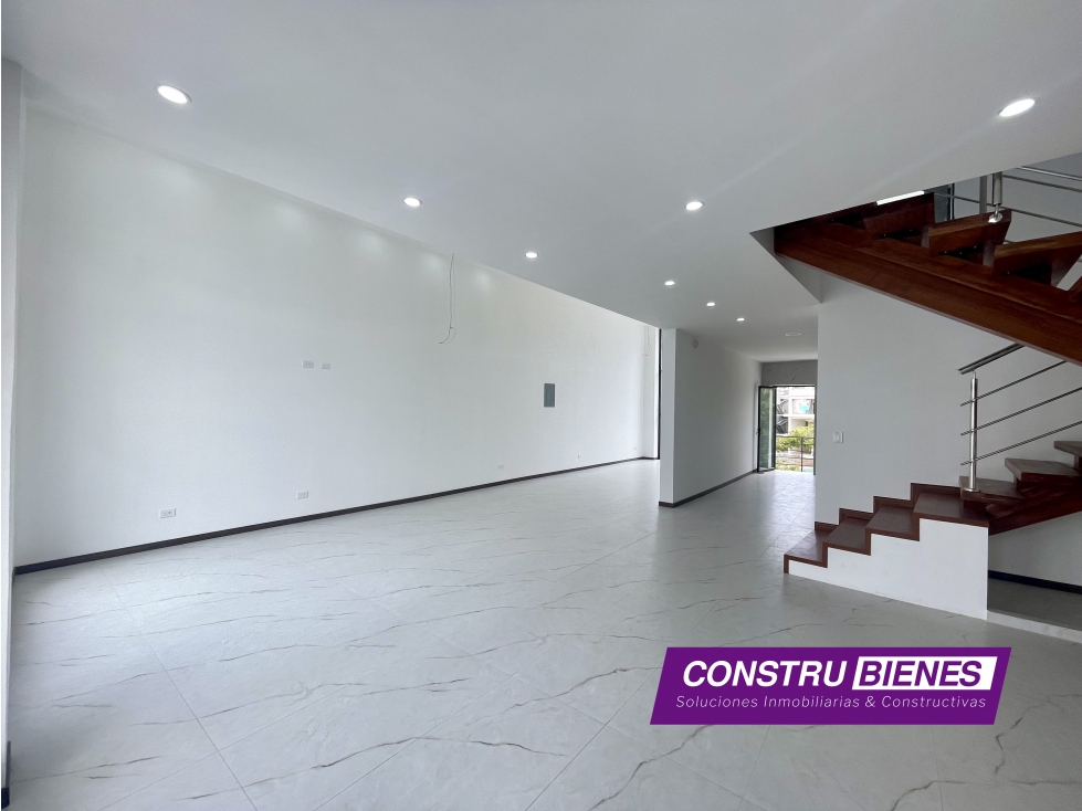 Casa con piscina en urbanización Ciudad del Mar, Manta — foto 6