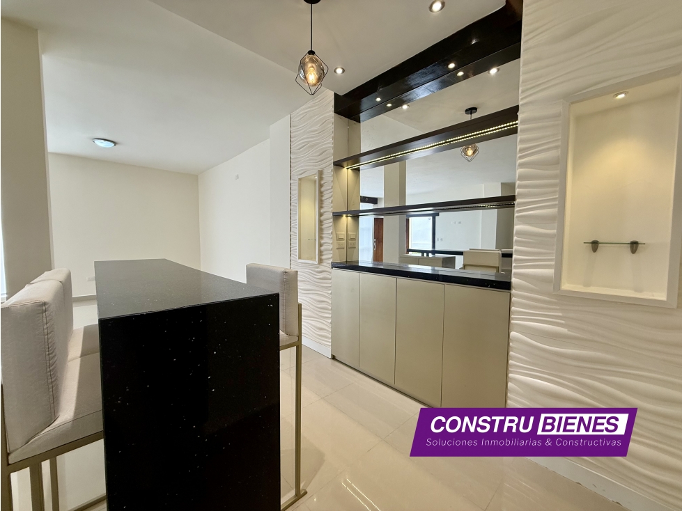 Casa familiar amplia en venta Urb. Manta Beach | 500 m² construidos — foto 3
