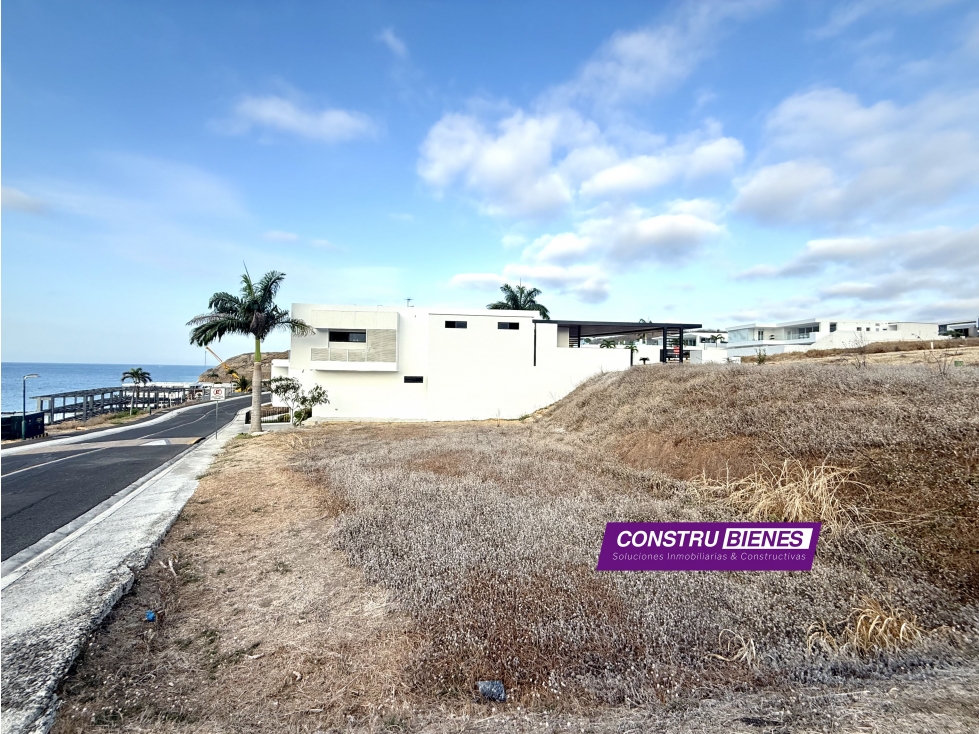 Terreno exclusivo en esquina con vista al mar en Marina Blue, Manta — foto 3