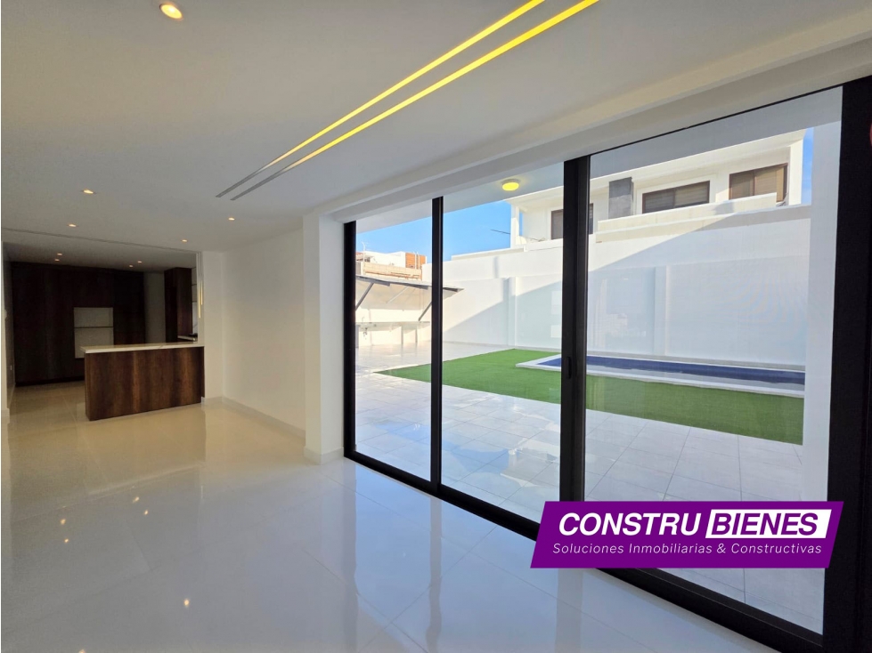 Casa en Venta en Marina Blue Urbanización frente al mar — foto 4