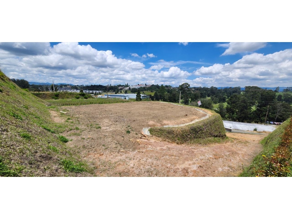 Vendo Lote Campestre de 970m² en Marverde Exclusividad en el Oriente