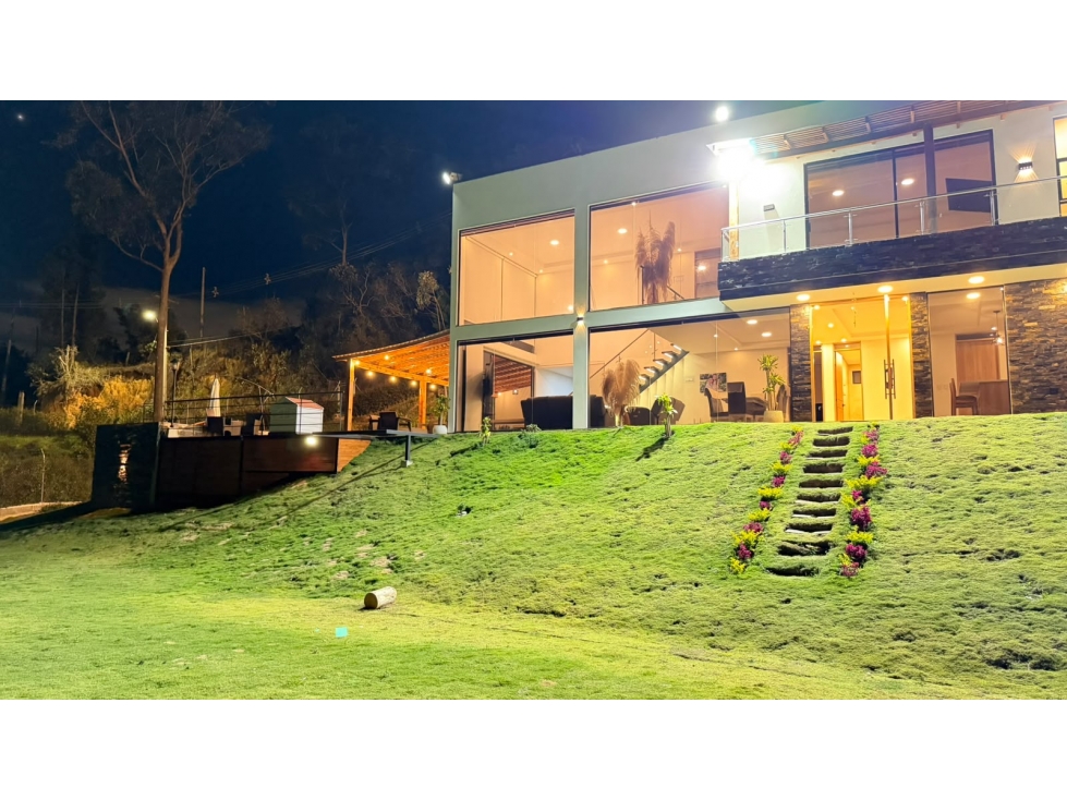 Vendo Espectacular Casa Finca Moderna en Guarne,
