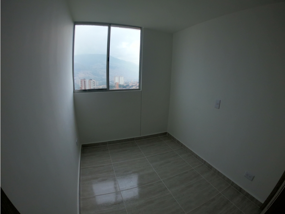 Alquilo apartamento en la Urbanización Puerto Paraíso, Bello - 4